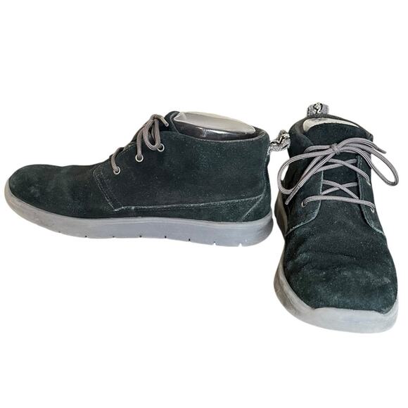 UGG 1098455K‎ Black Suede Ankle Lace Up Boots Boy Girl Unisex Size 5 - Picture 1 of 6